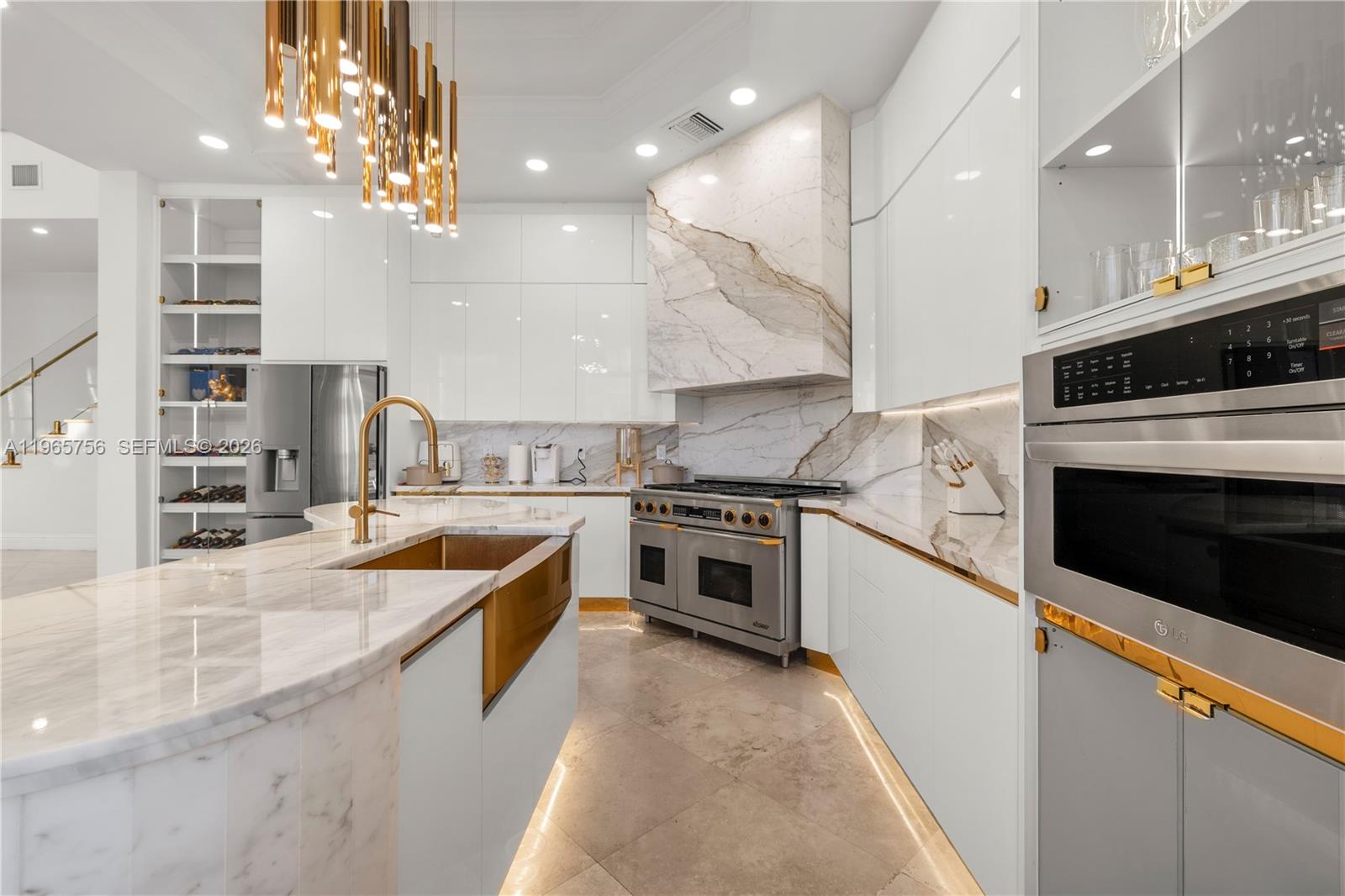 16479 NE 30th Ave, North Miami Beach FL 33160