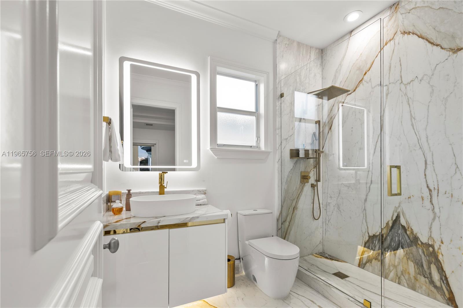 16479 NE 30th Ave, North Miami Beach FL 33160