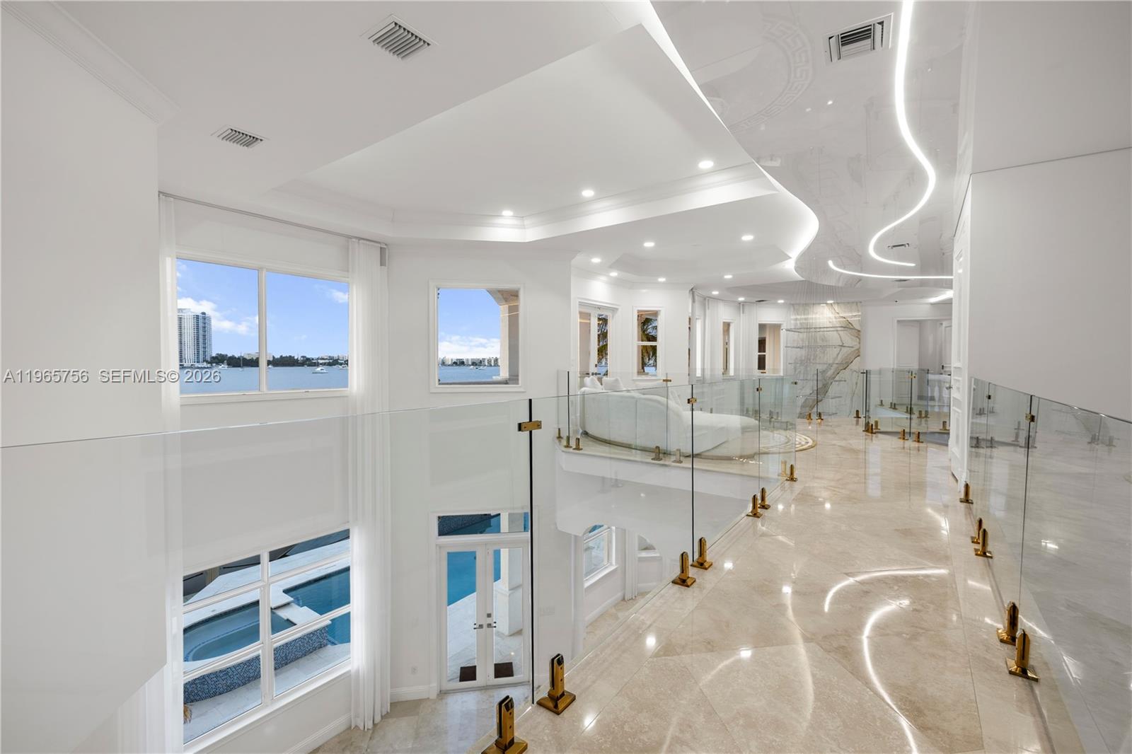 16479 NE 30th Ave, North Miami Beach FL 33160