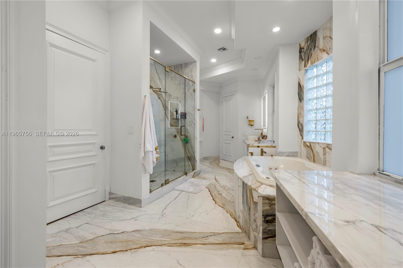 16479 NE 30th Ave, North Miami Beach FL 33160