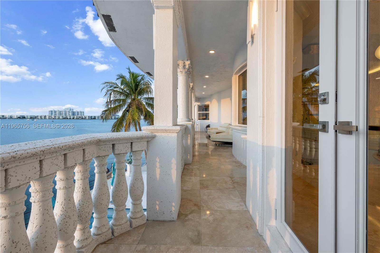 16479 NE 30th Ave, North Miami Beach FL 33160