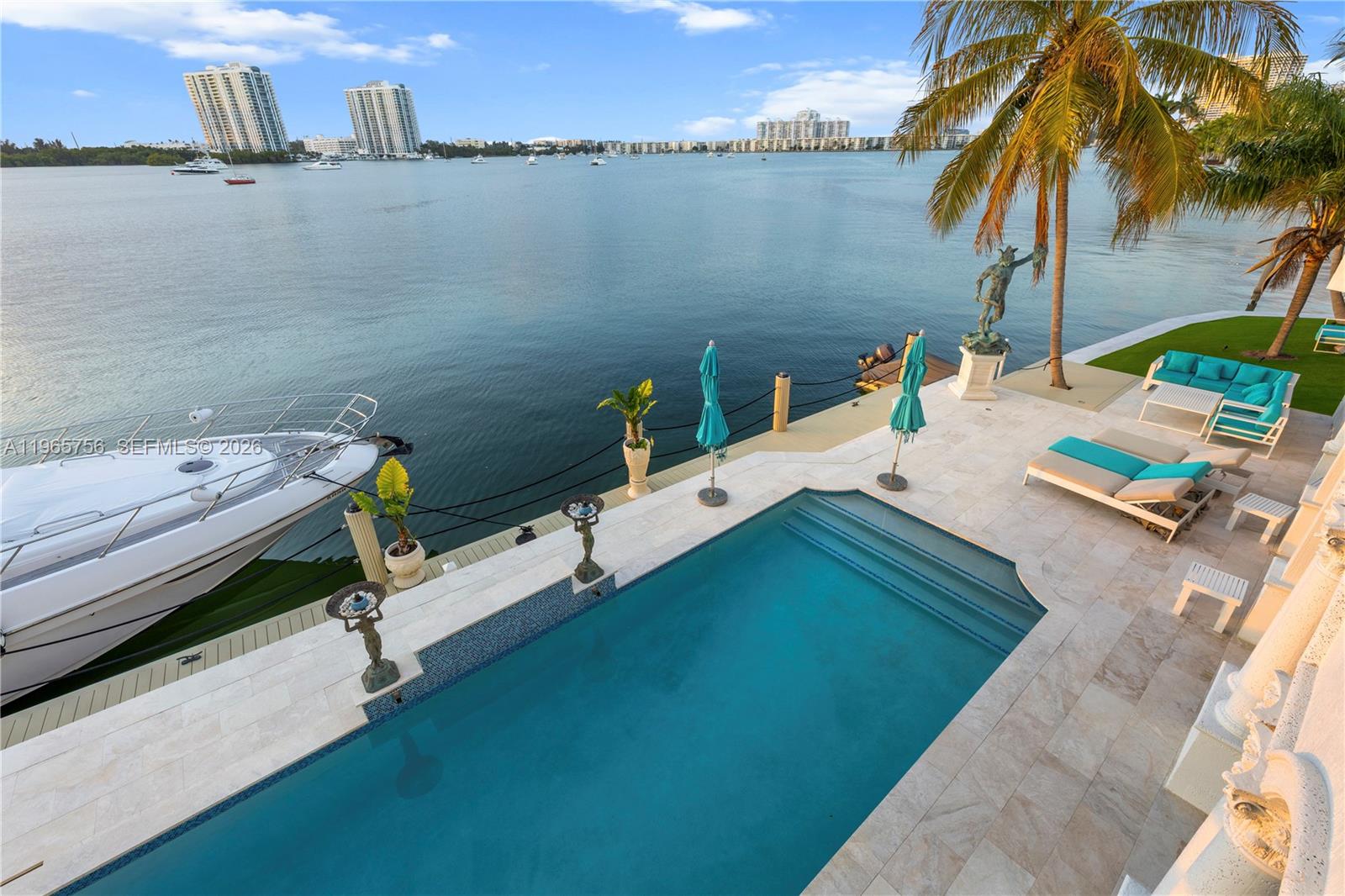 16479 NE 30th Ave, North Miami Beach FL 33160