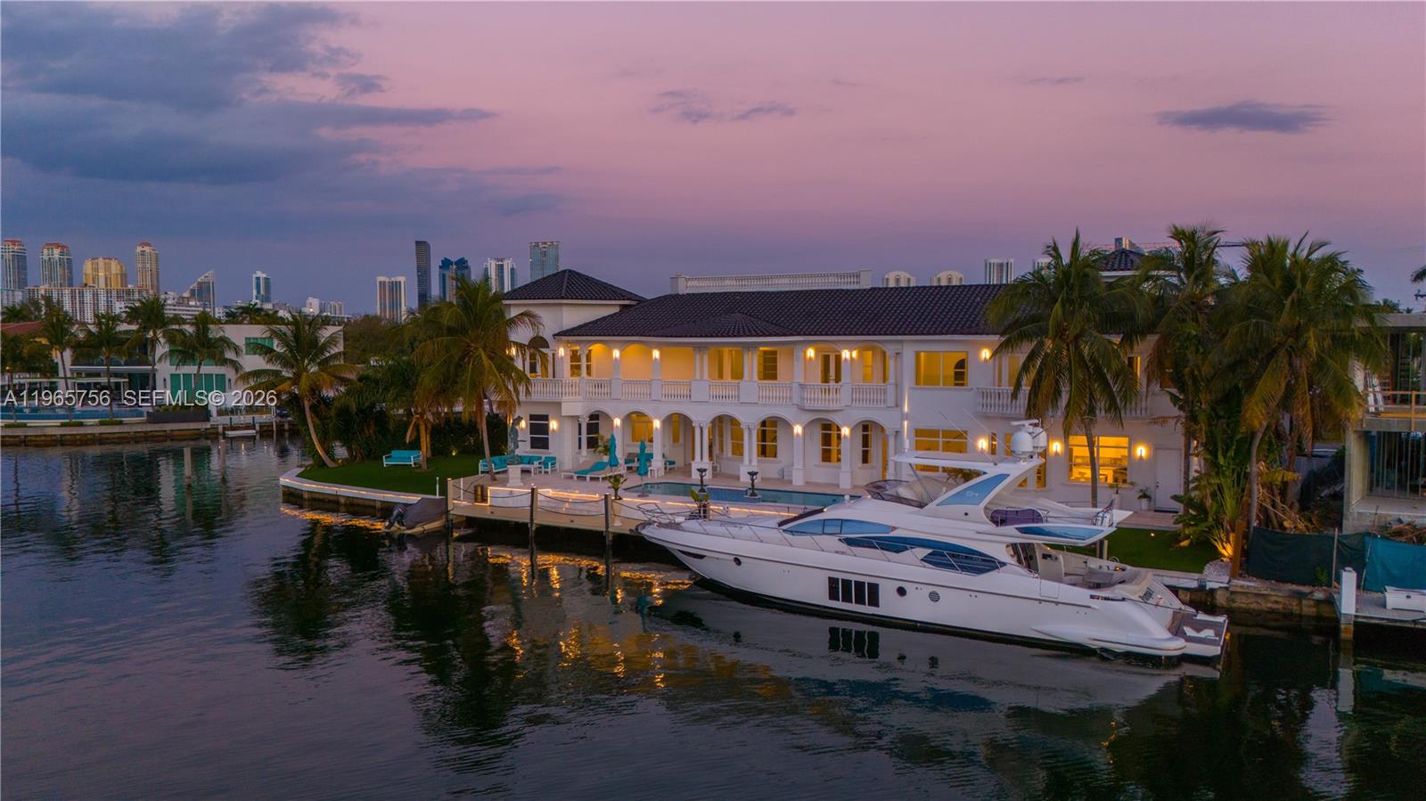 16479 NE 30th Ave, North Miami Beach FL 33160