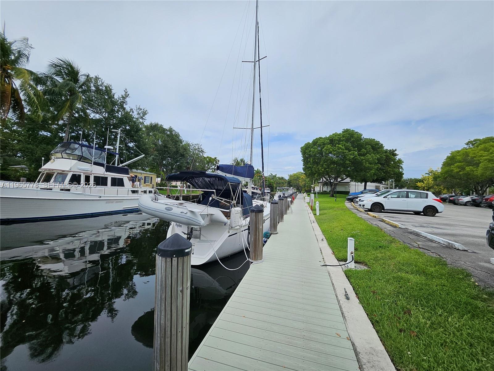 1101 River Reach Dr #418, Fort Lauderdale FL 33315