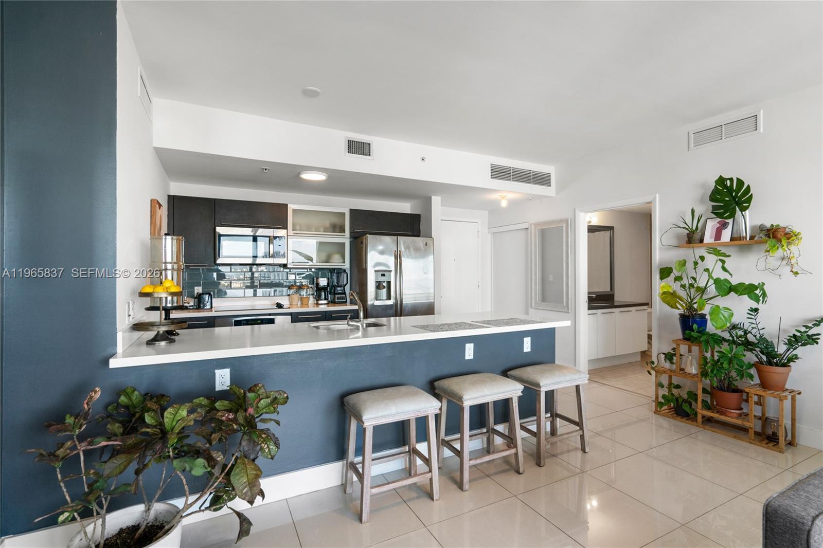 90 SW 3rd St #2706, Miami FL 33130