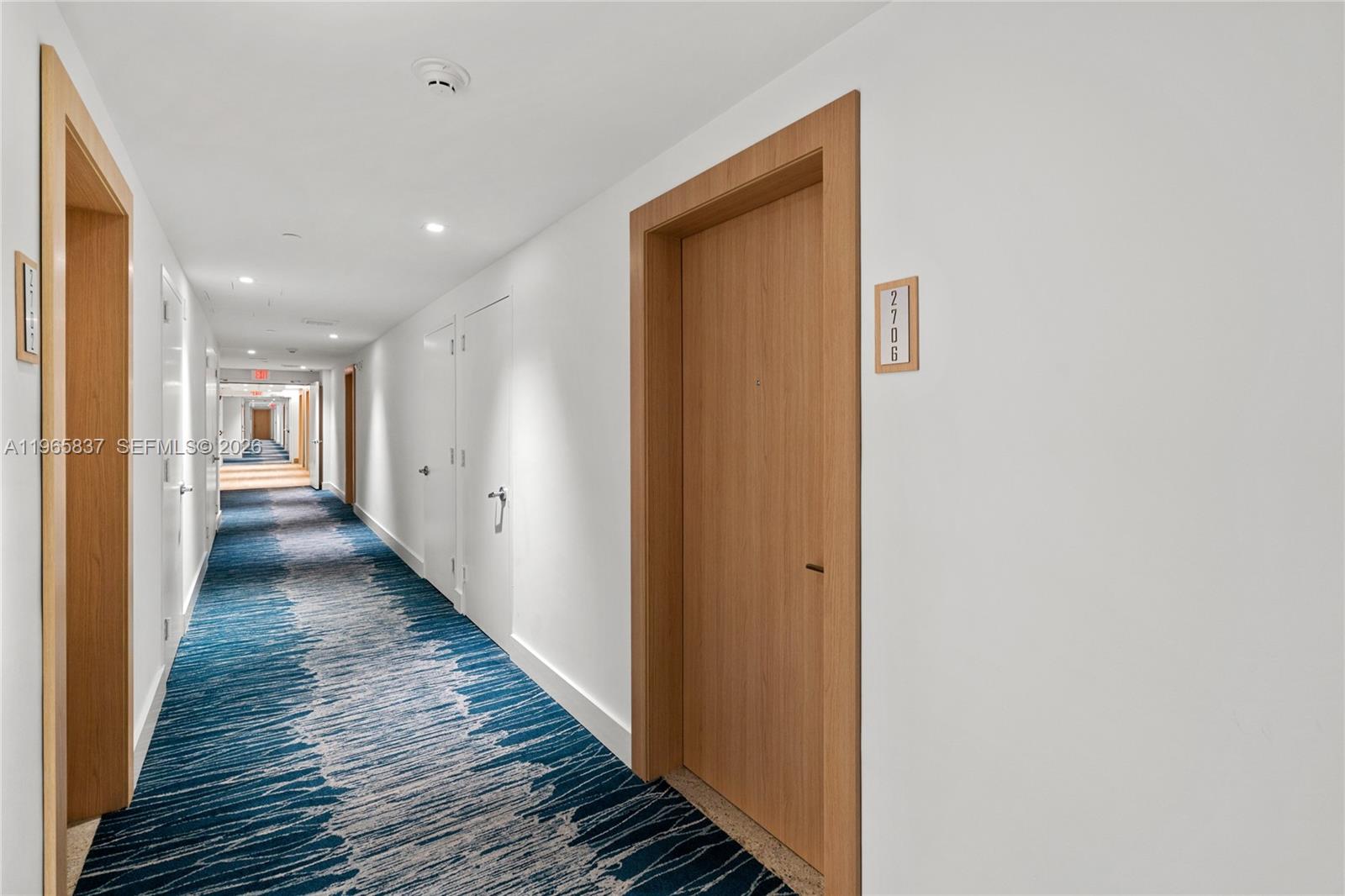90 SW 3rd St #2706, Miami FL 33130