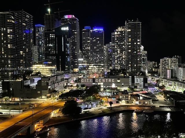 350 S Miami Ave #2114, Miami FL 33130