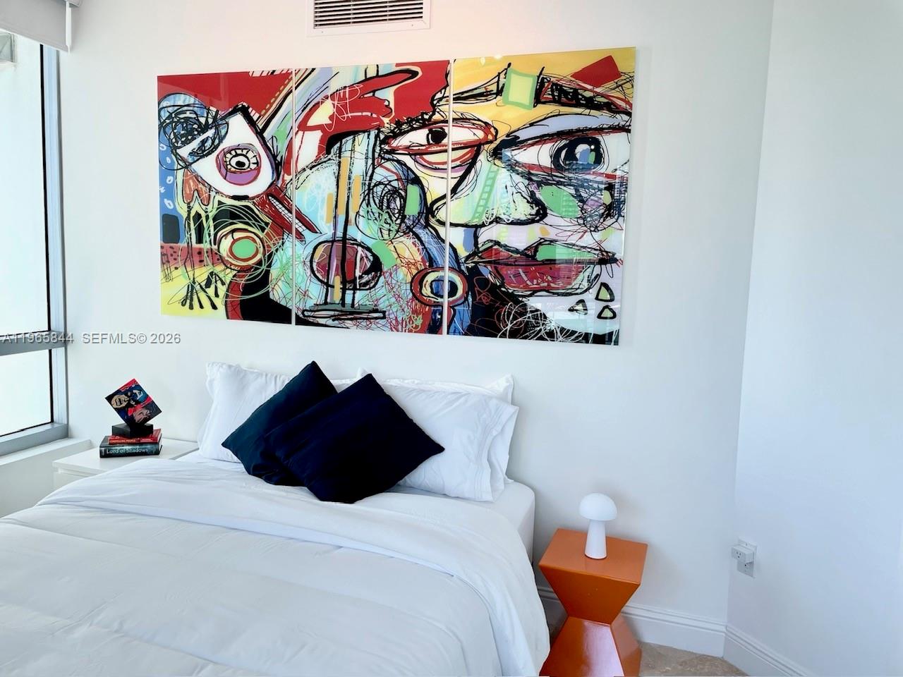 350 S Miami Ave #2114, Miami FL 33130