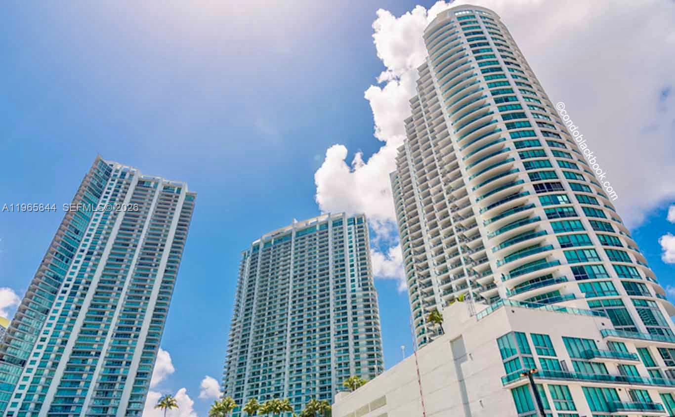 350 S Miami Ave #2114, Miami FL 33130