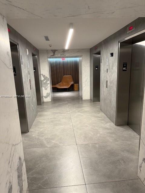 350 S Miami Ave #2114, Miami FL 33130