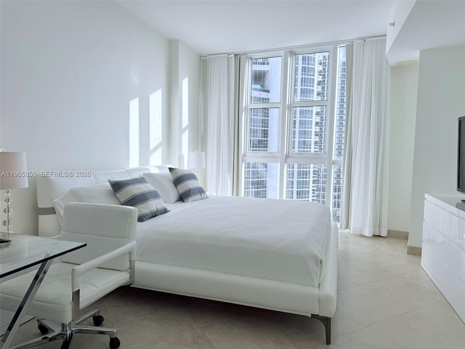 18201 Collins Ave #1501A, Sunny Isles Beach FL 33160