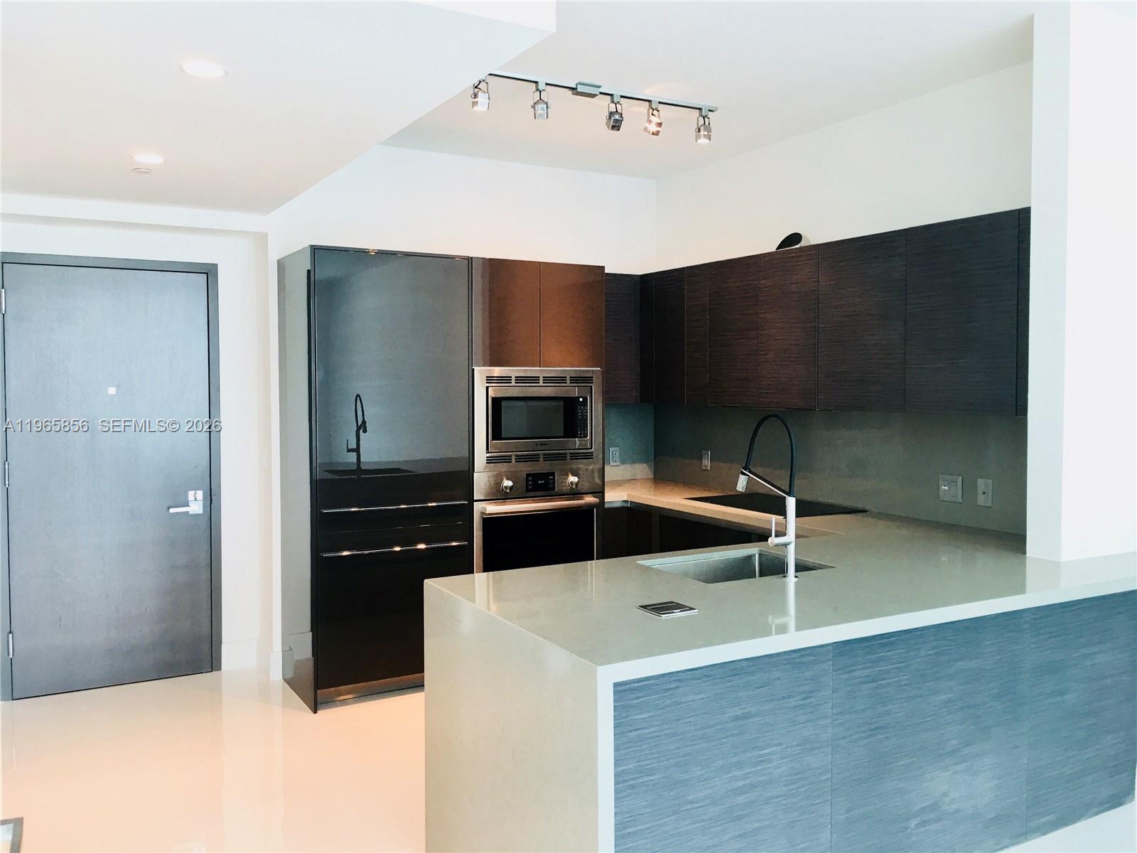 1080 Brickell Ave #2607, Miami FL 33131