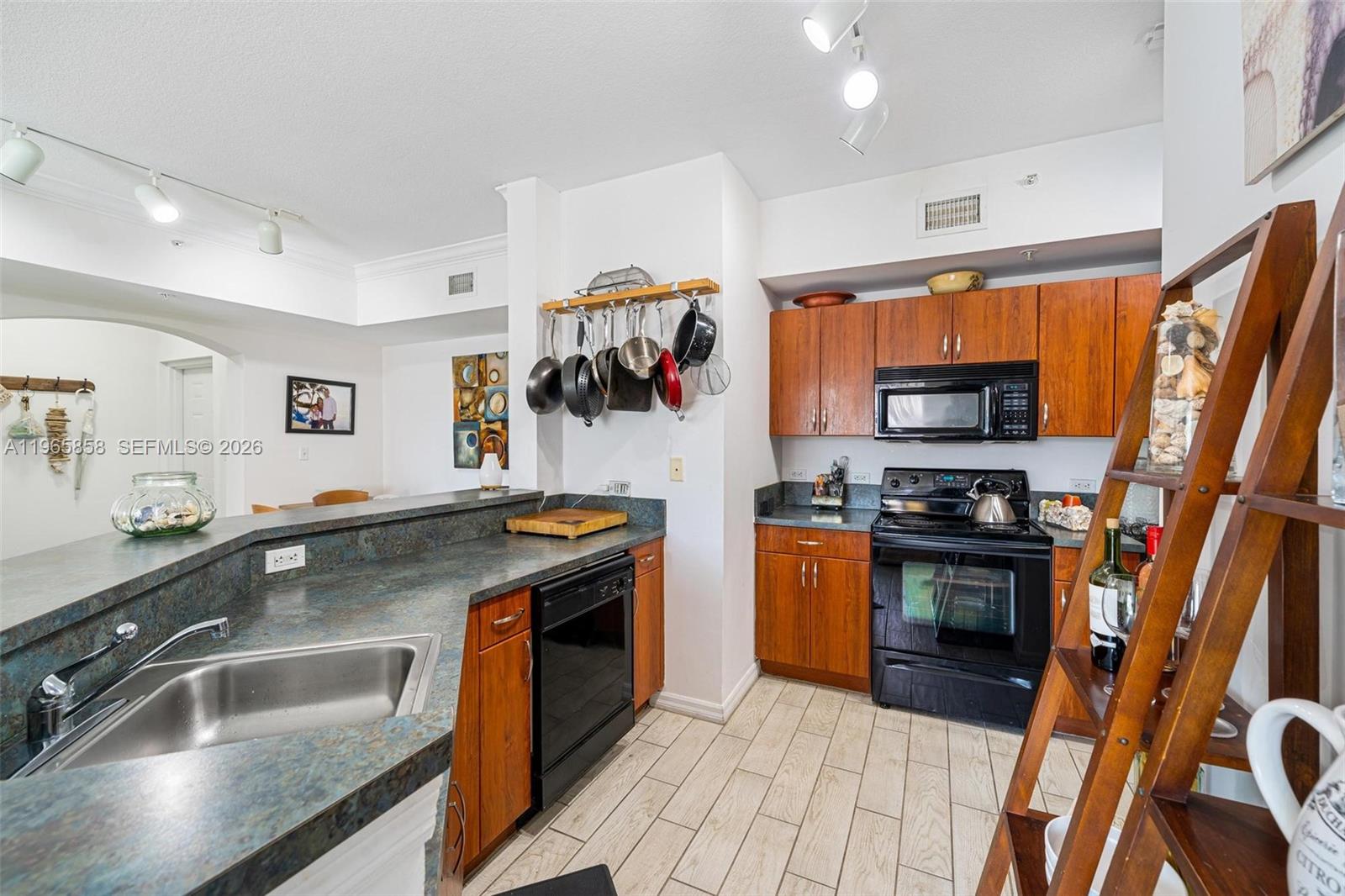 9172 Collins Ave #210, Surfside FL 33154