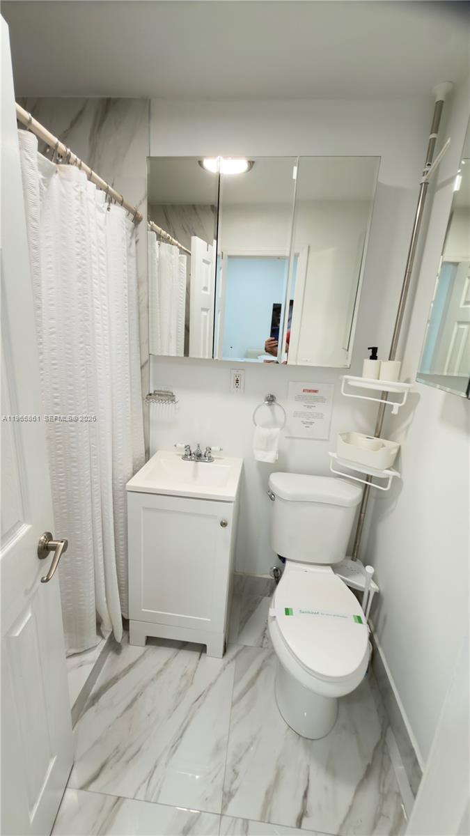 1545 NW 8th Ter, Miami FL 33125