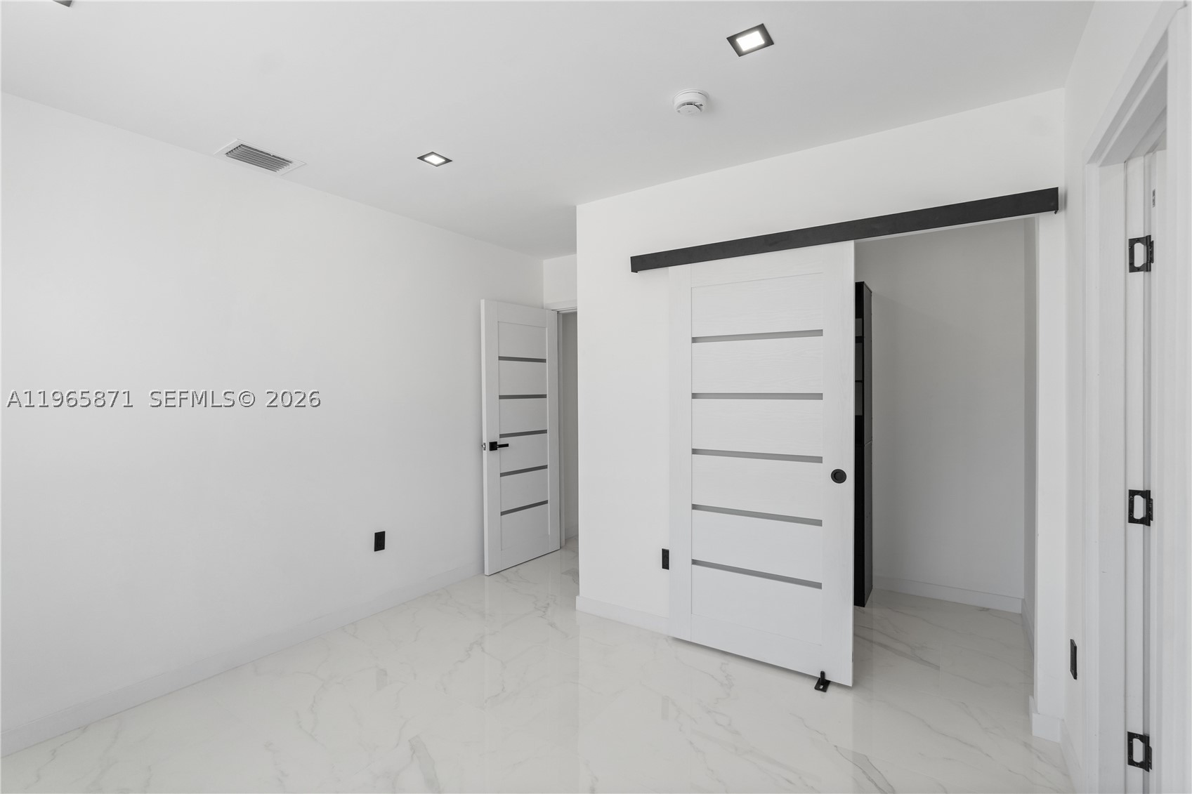 1644 NW 8th Ter, Miami FL 33125