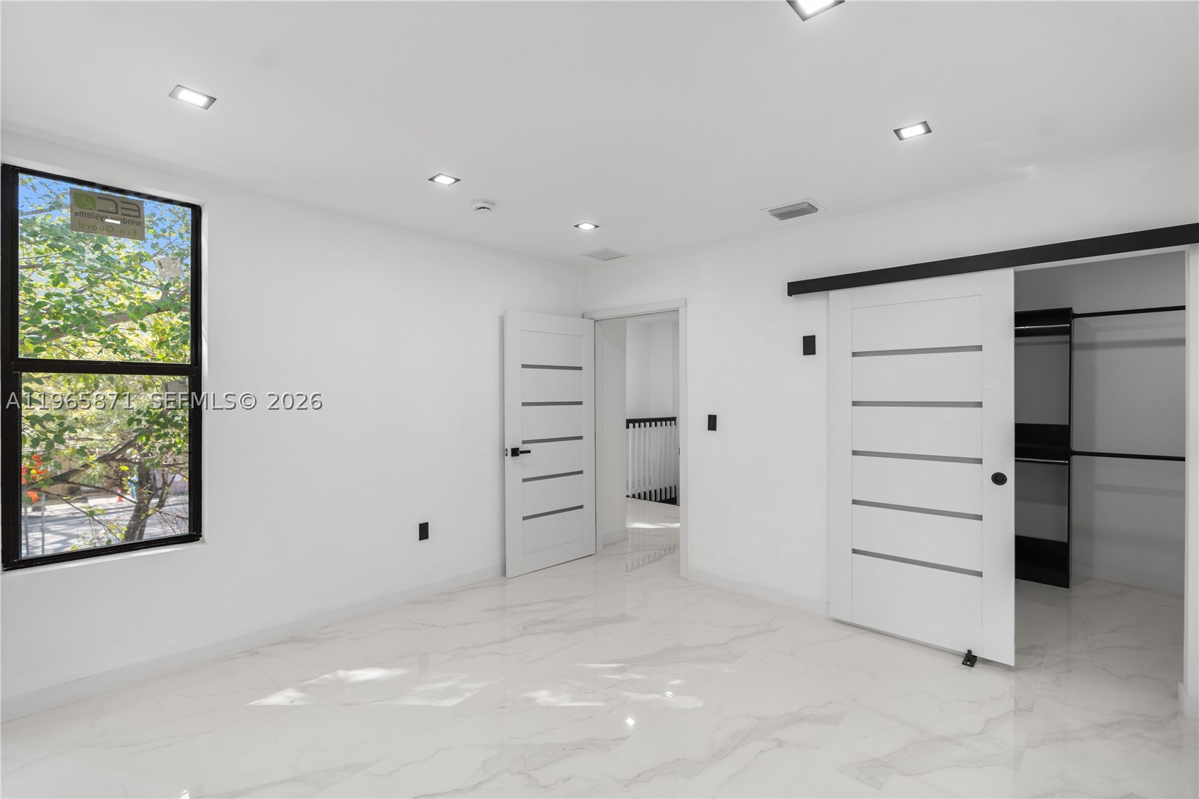 1644 NW 8th Ter, Miami FL 33125
