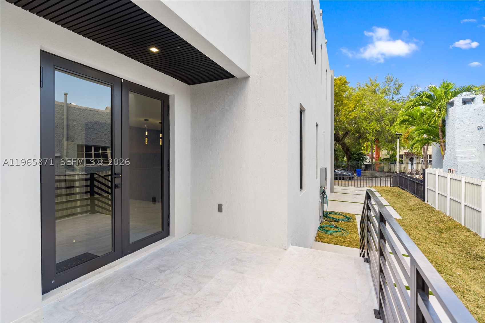 1644 NW 8th Ter, Miami FL 33125