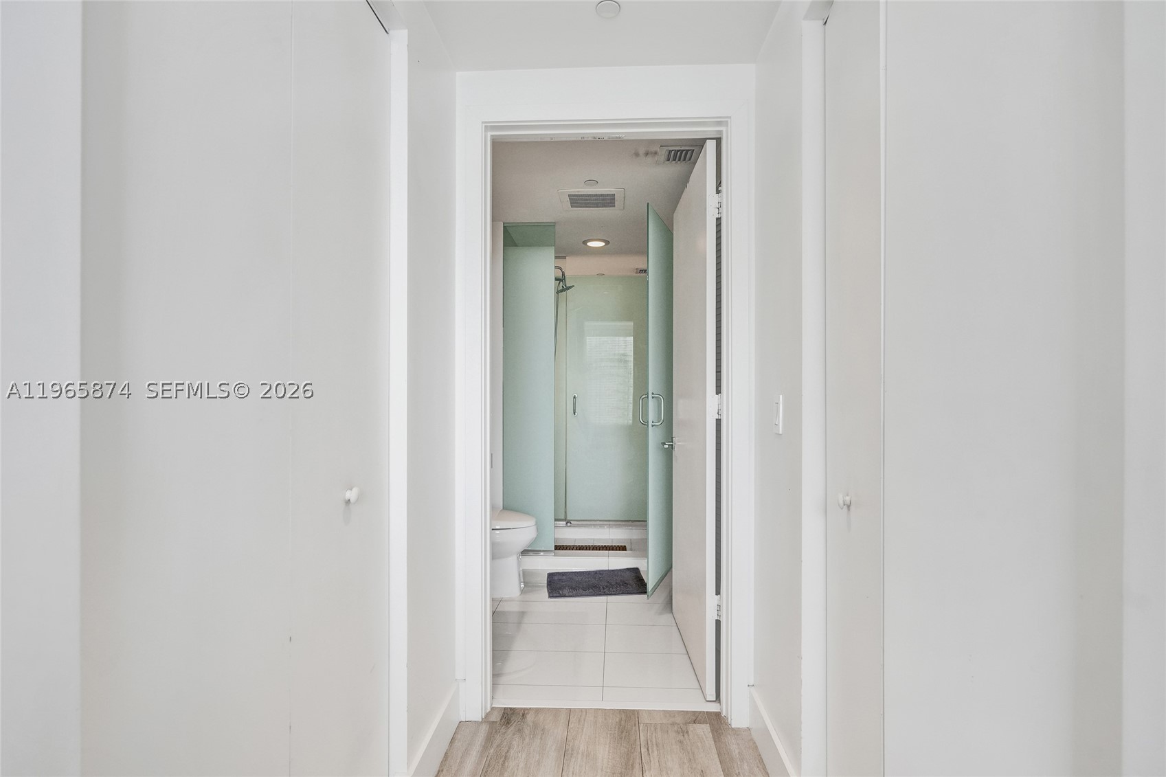 121 NE 34th St #2205, Miami FL 33137
