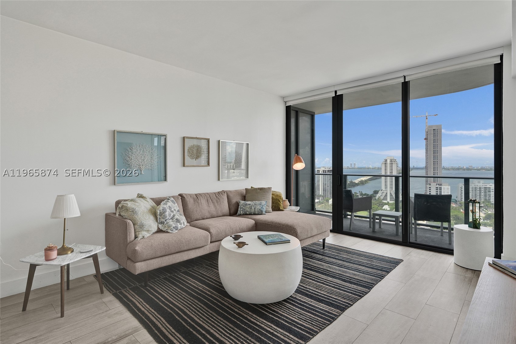 121 NE 34th St #2205, Miami FL 33137