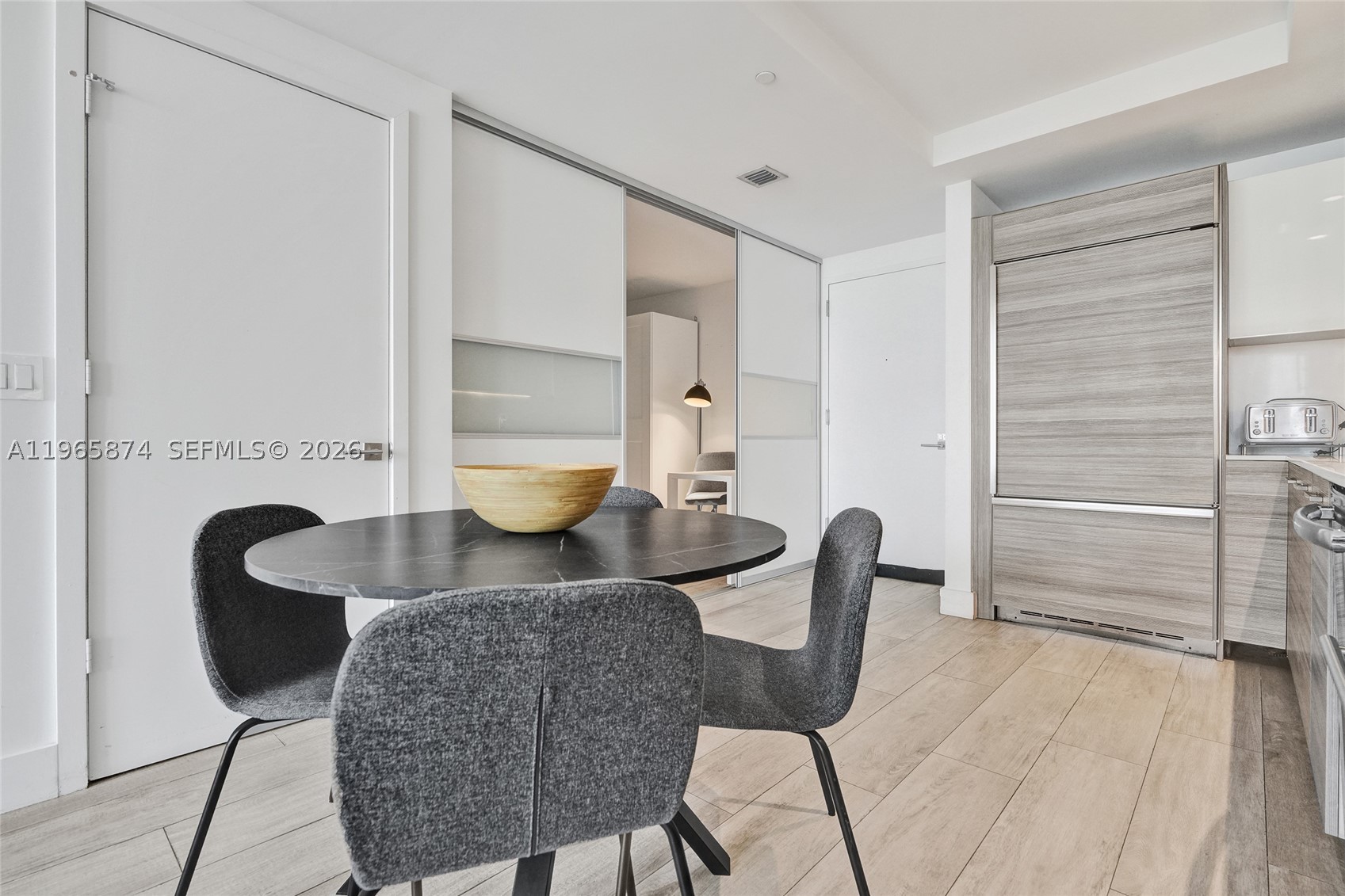 121 NE 34th St #2205, Miami FL 33137