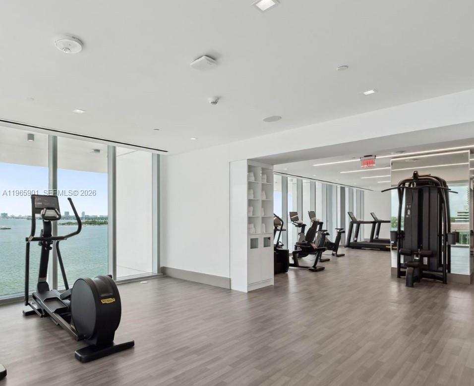 700 NE 26th Ter #5401, Miami FL 33137