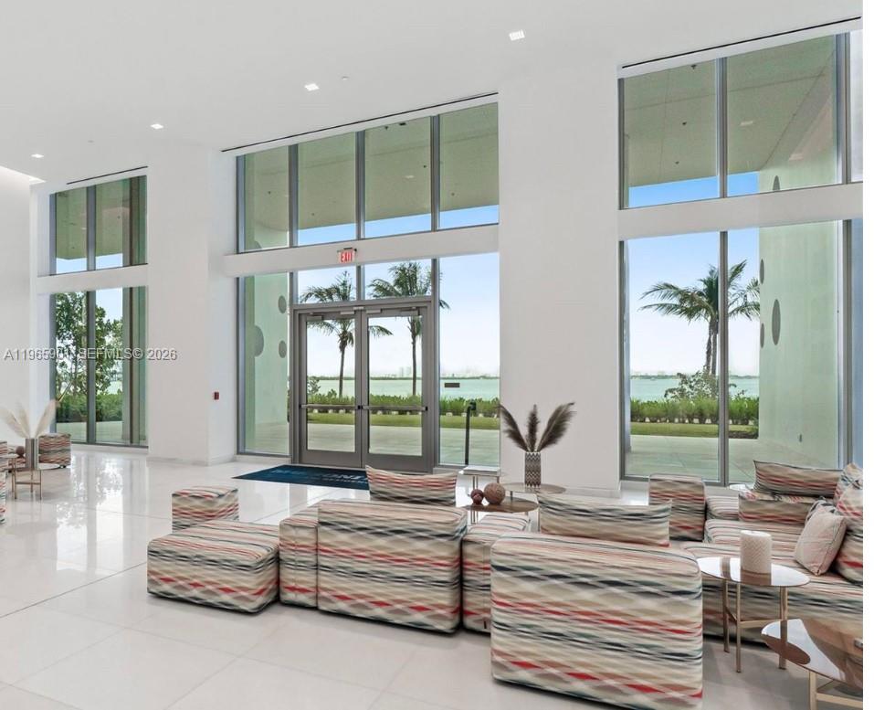 700 NE 26th Ter #5401, Miami FL 33137