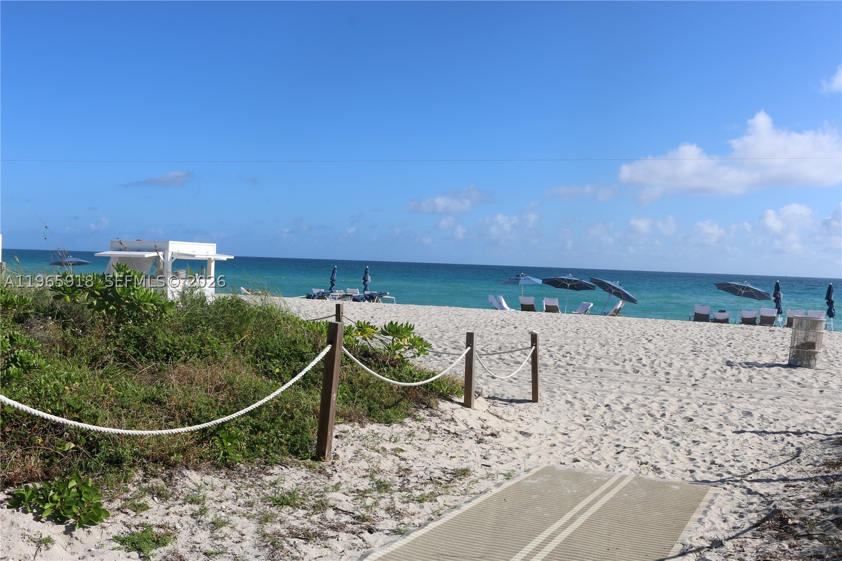 52 Camden Dr, Bal Harbour FL 33154