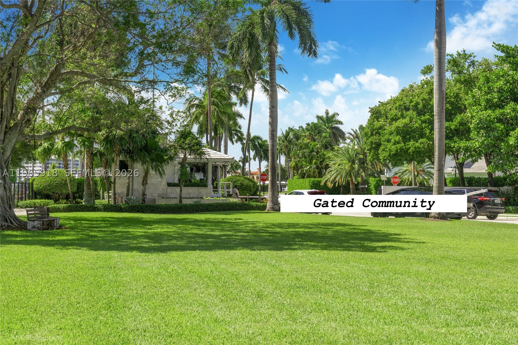 52 Camden Dr, Bal Harbour FL 33154
