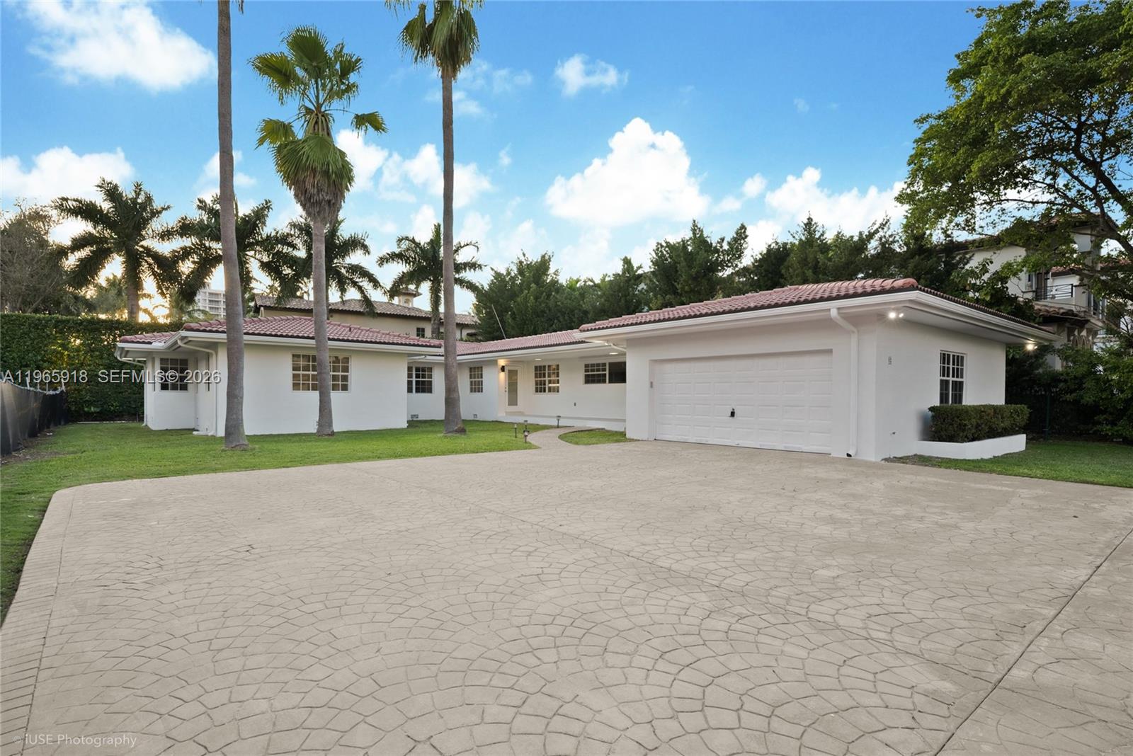 52 Camden Dr, Bal Harbour FL 33154