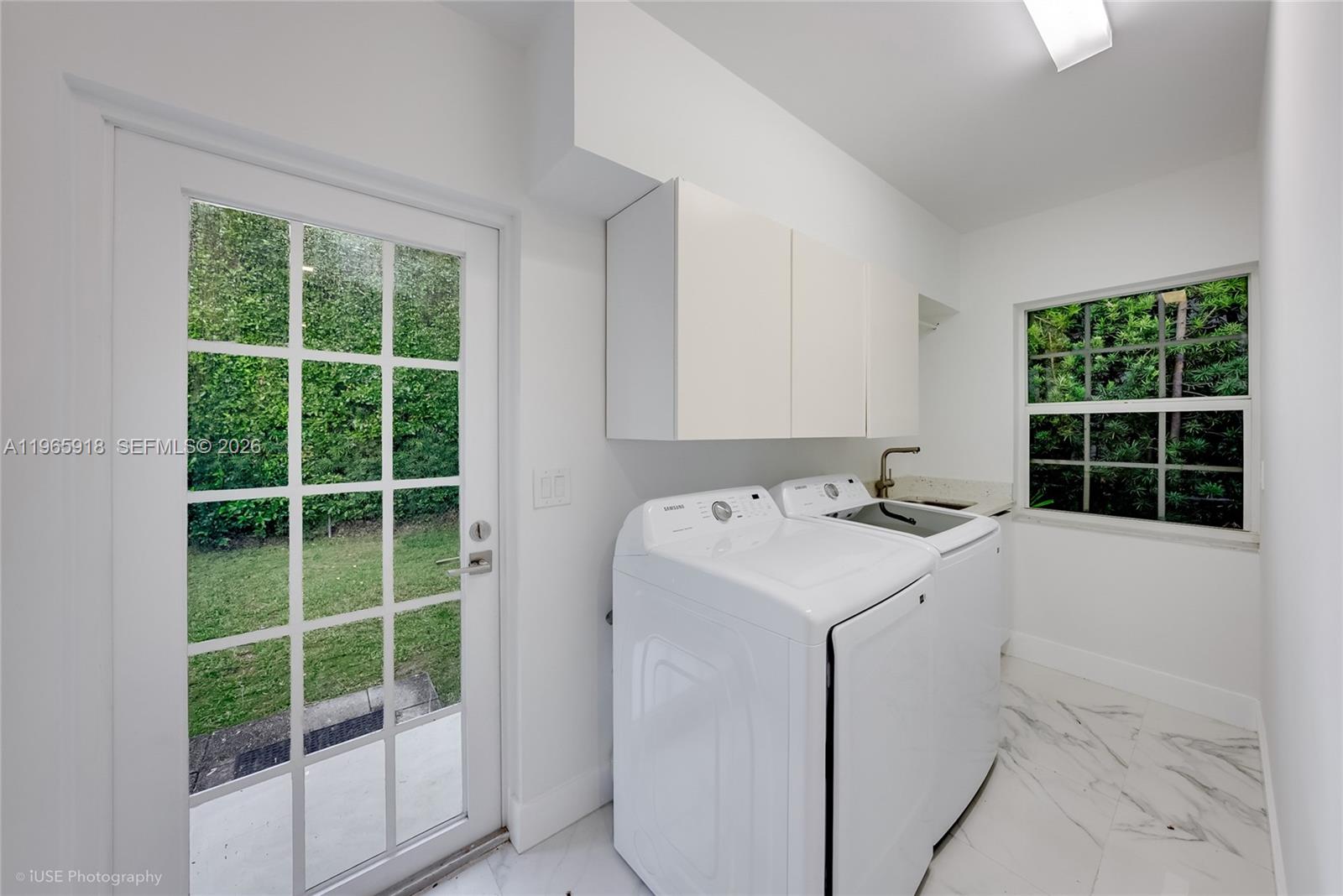 52 Camden Dr, Bal Harbour FL 33154