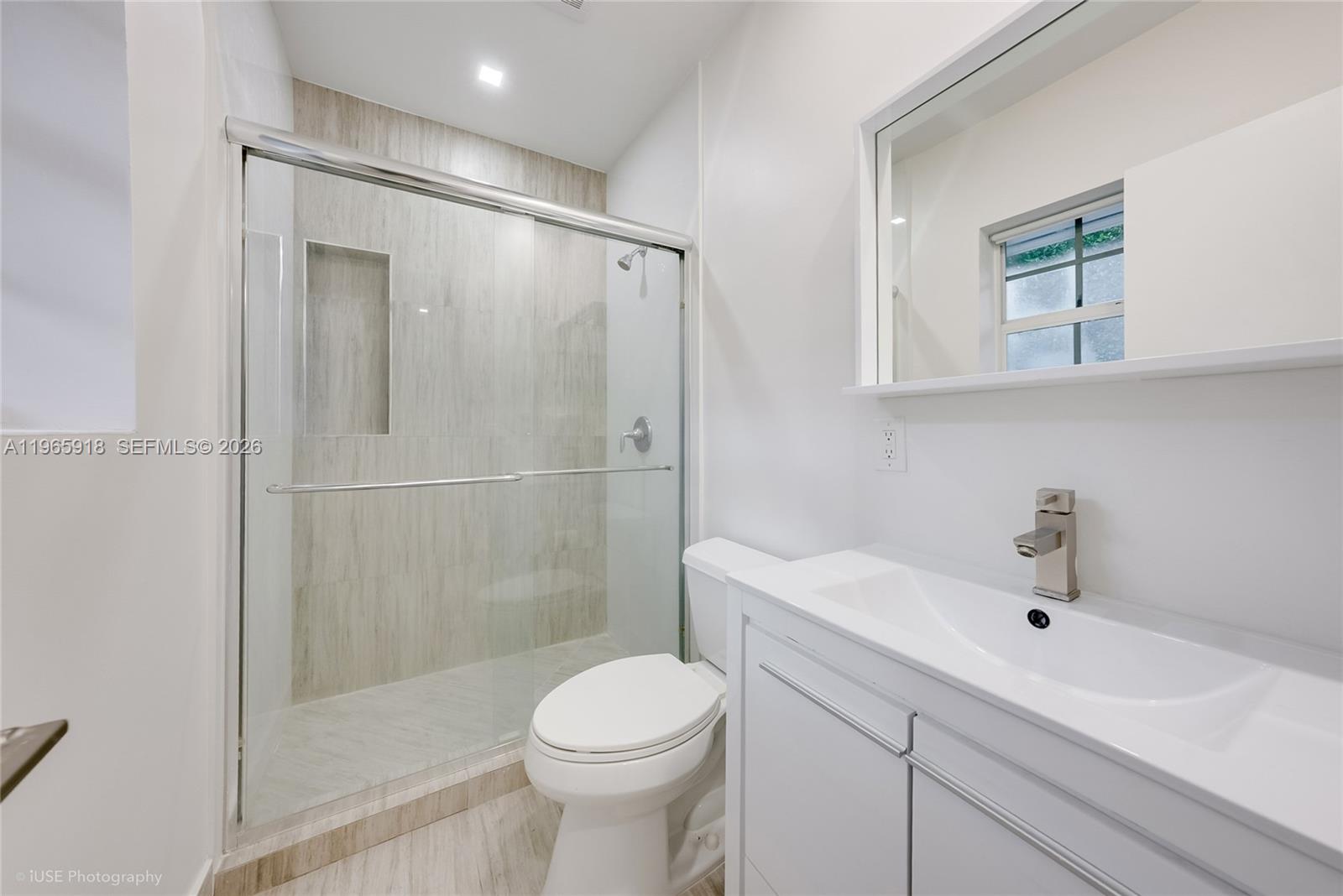 52 Camden Dr, Bal Harbour FL 33154