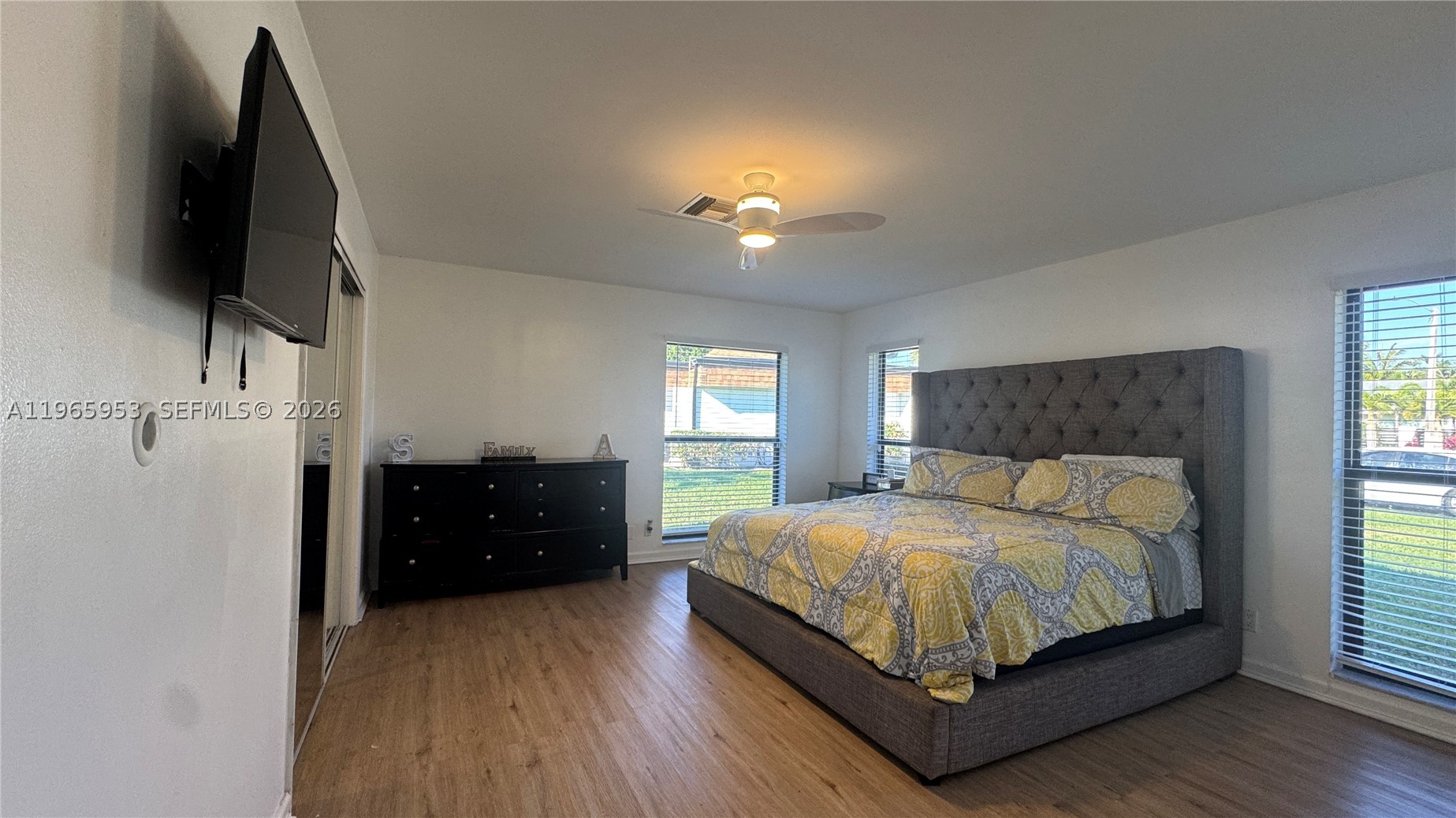 4905 Bayberry Ln, Tamarac FL 33319