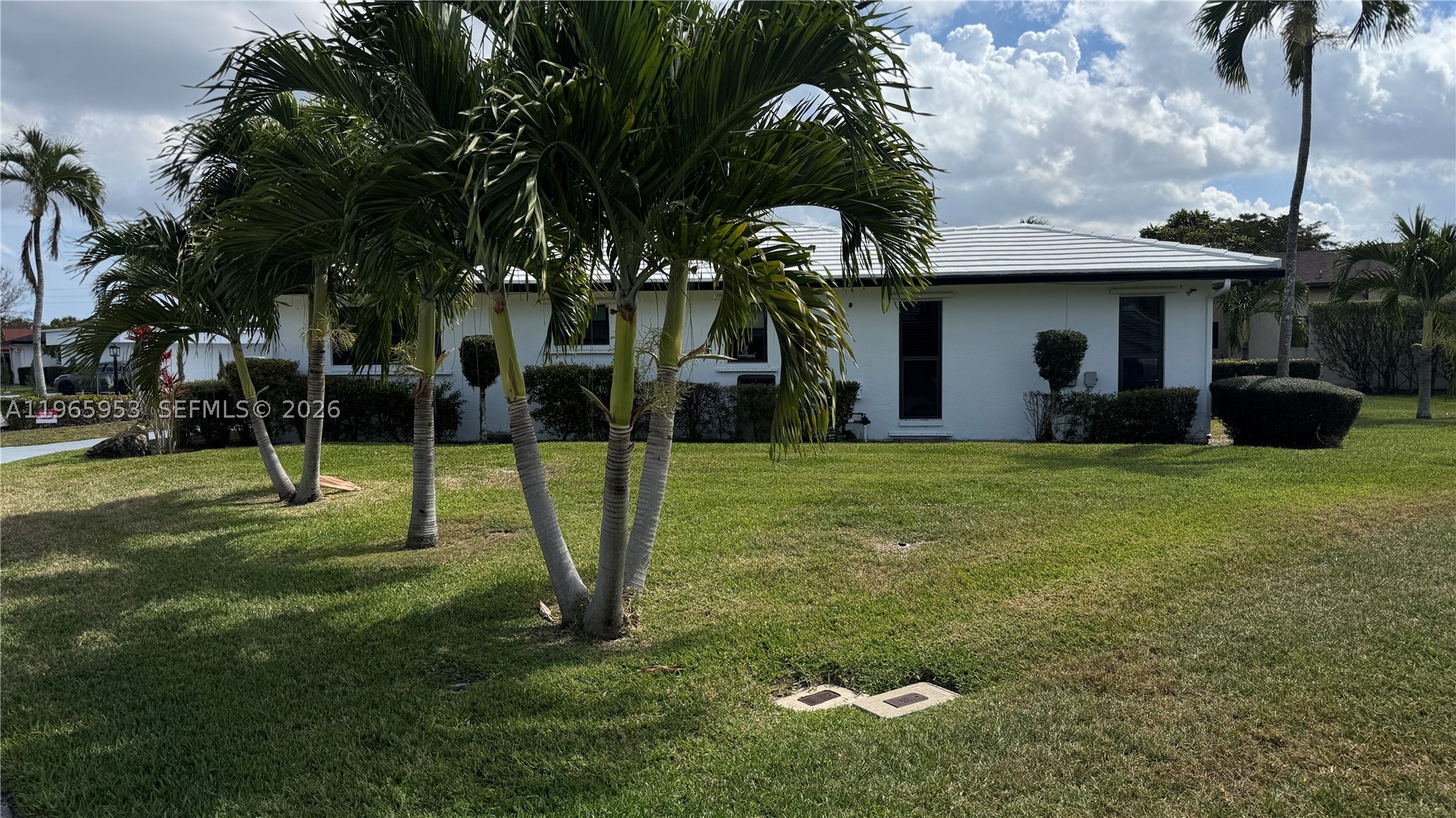 4905 Bayberry Ln, Tamarac FL 33319