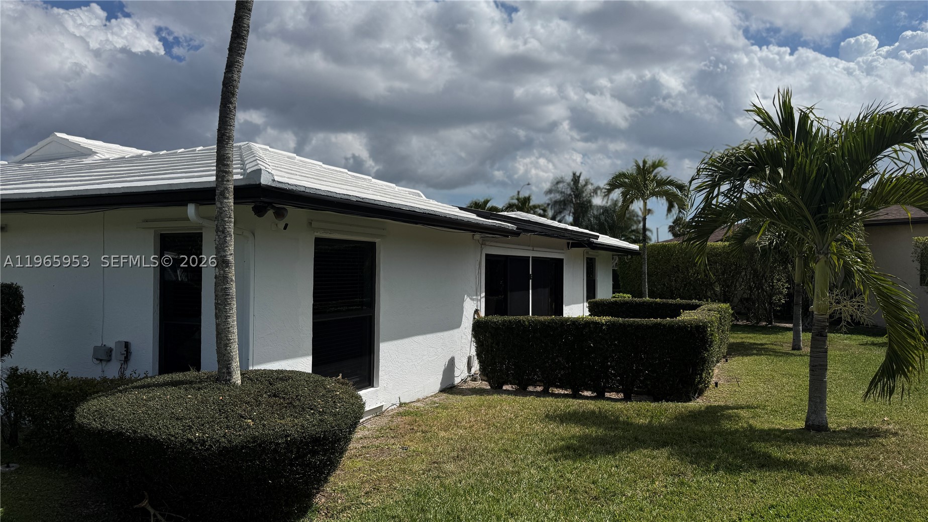 4905 Bayberry Ln, Tamarac FL 33319