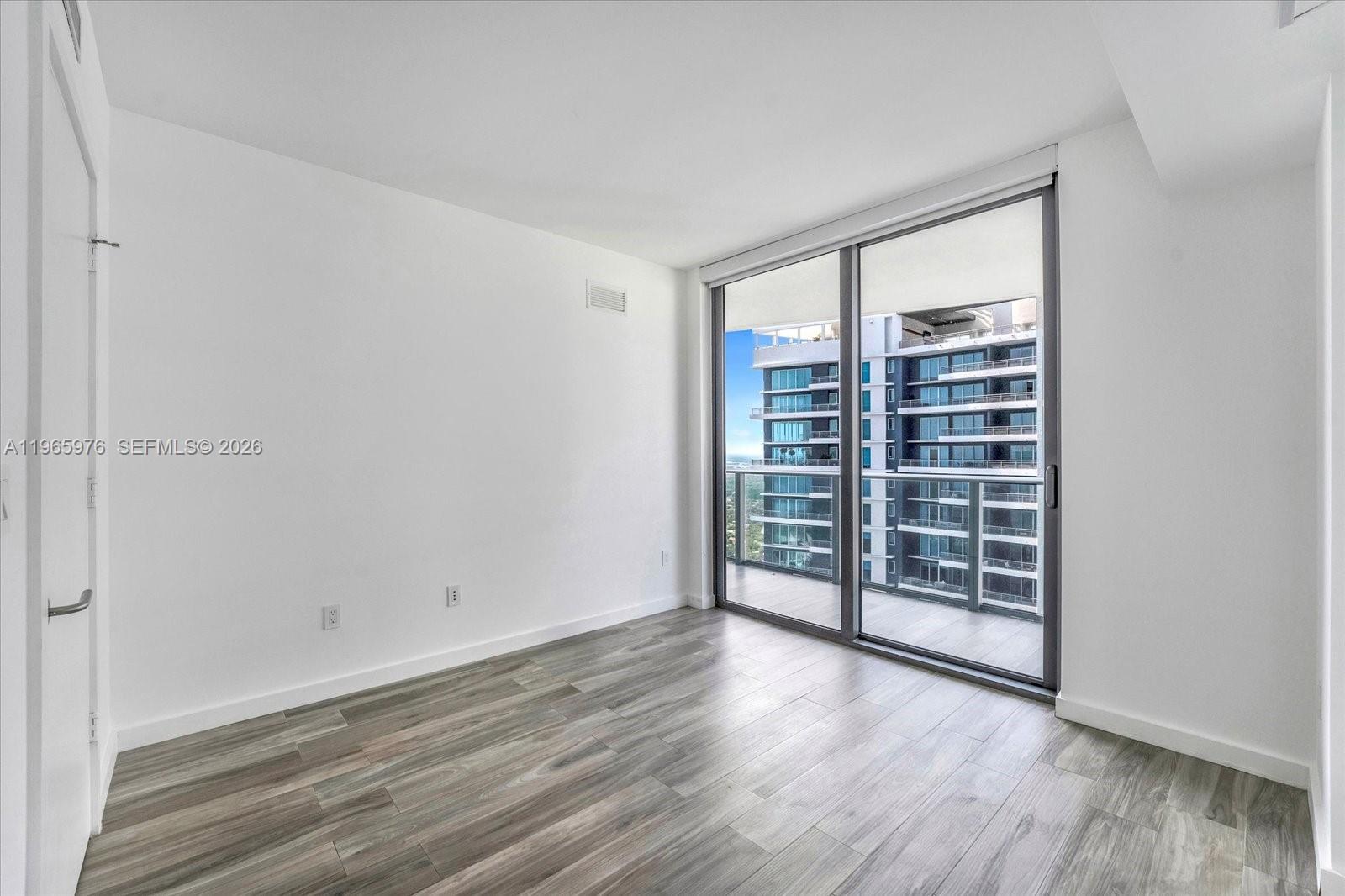 1300 S Miami Ave #4807, Miami FL 33130