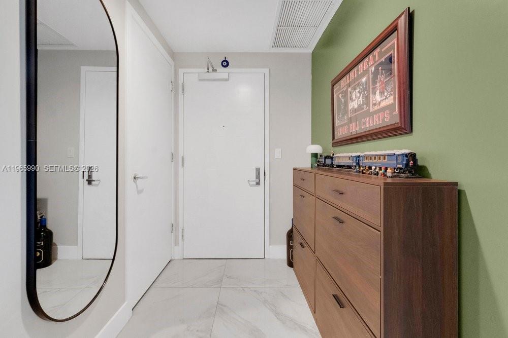 1010 Brickell Ave #4011, Miami FL 33131