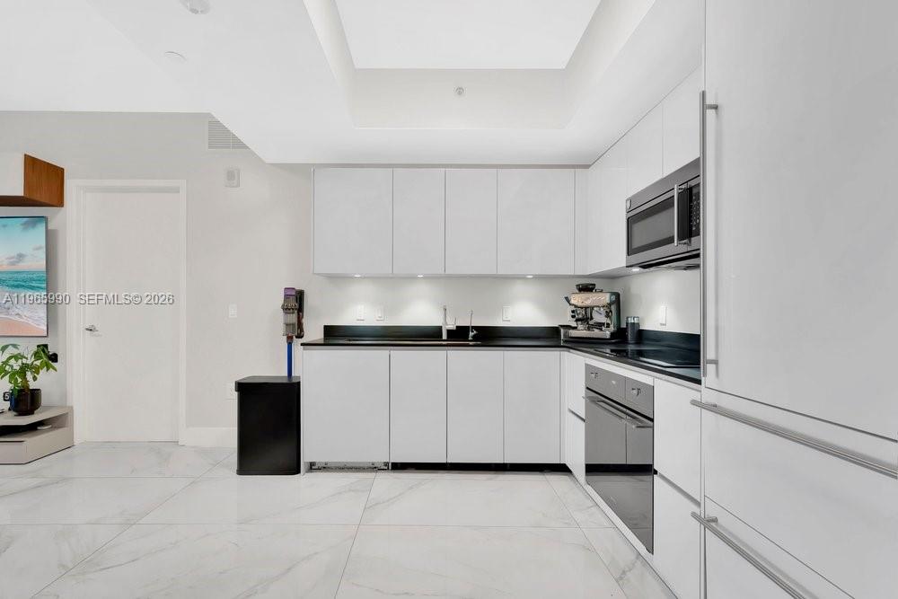 1010 Brickell Ave #4011, Miami FL 33131