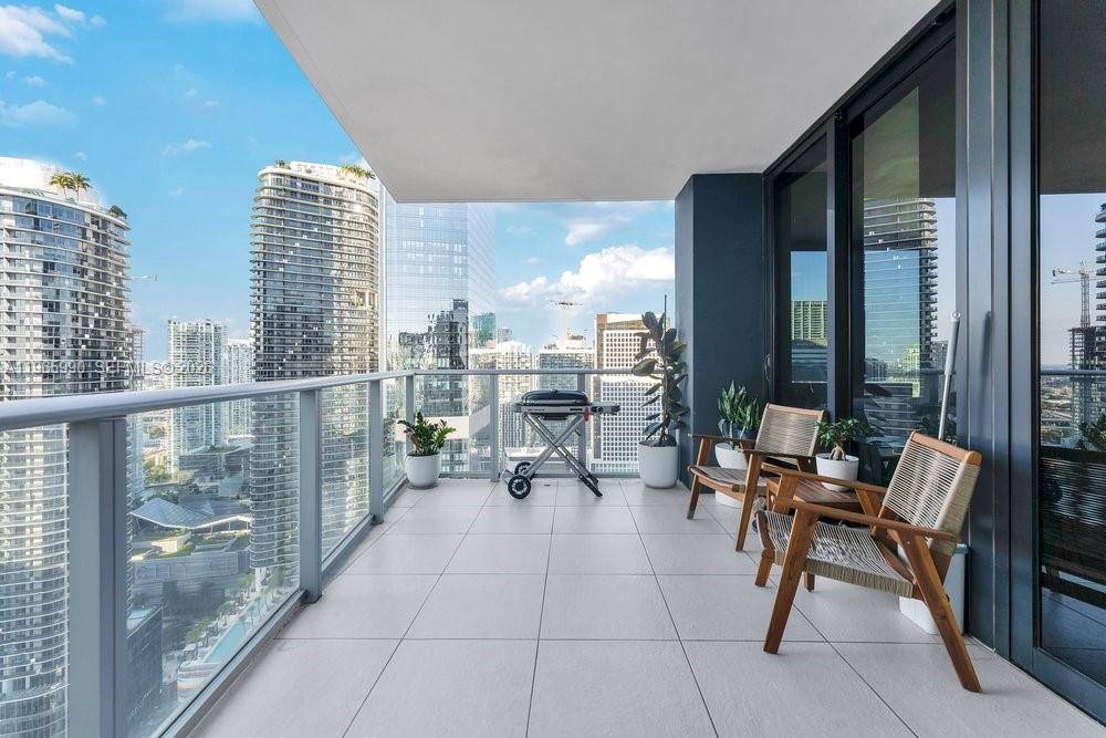 1010 Brickell Ave #4011, Miami FL 33131