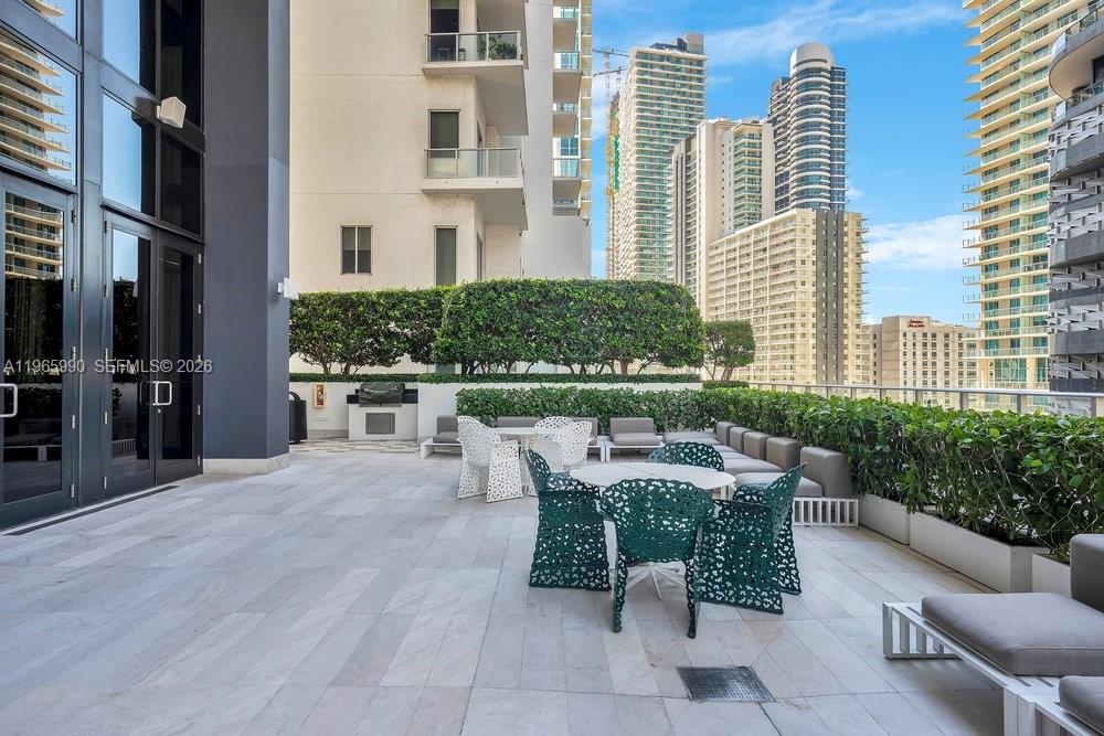 1010 Brickell Ave #4011, Miami FL 33131