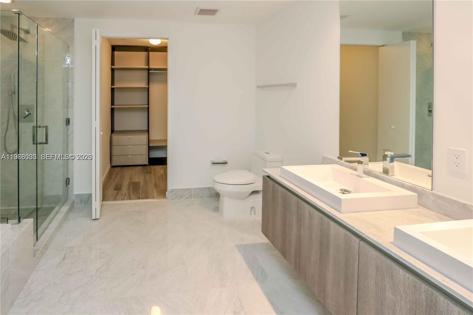 801 S Miami Ave #2708, Miami FL 33130