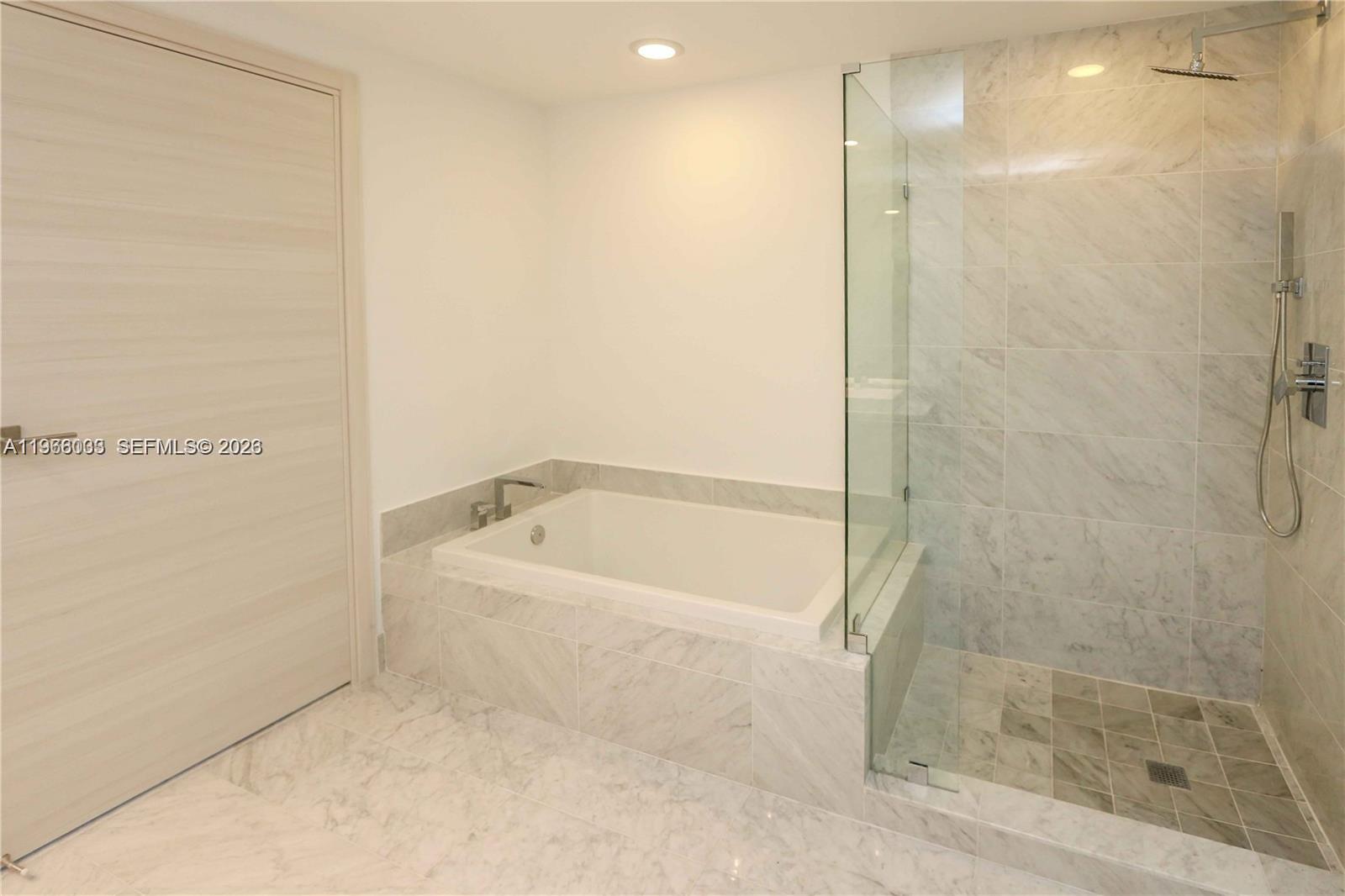 801 S Miami Ave #2708, Miami FL 33130