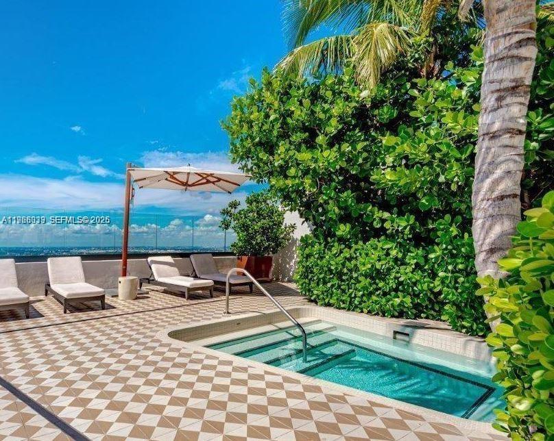 801 S Miami Ave #2708, Miami FL 33130