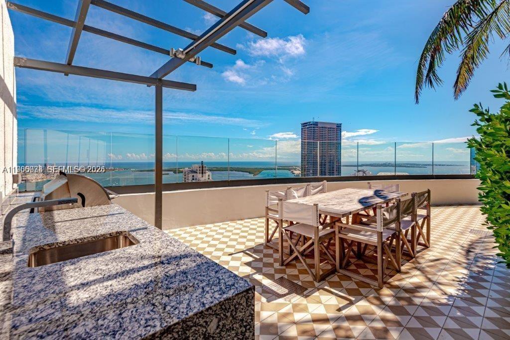 801 S Miami Ave #2708, Miami FL 33130