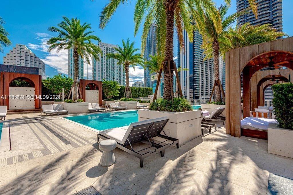 801 S Miami Ave #2708, Miami FL 33130