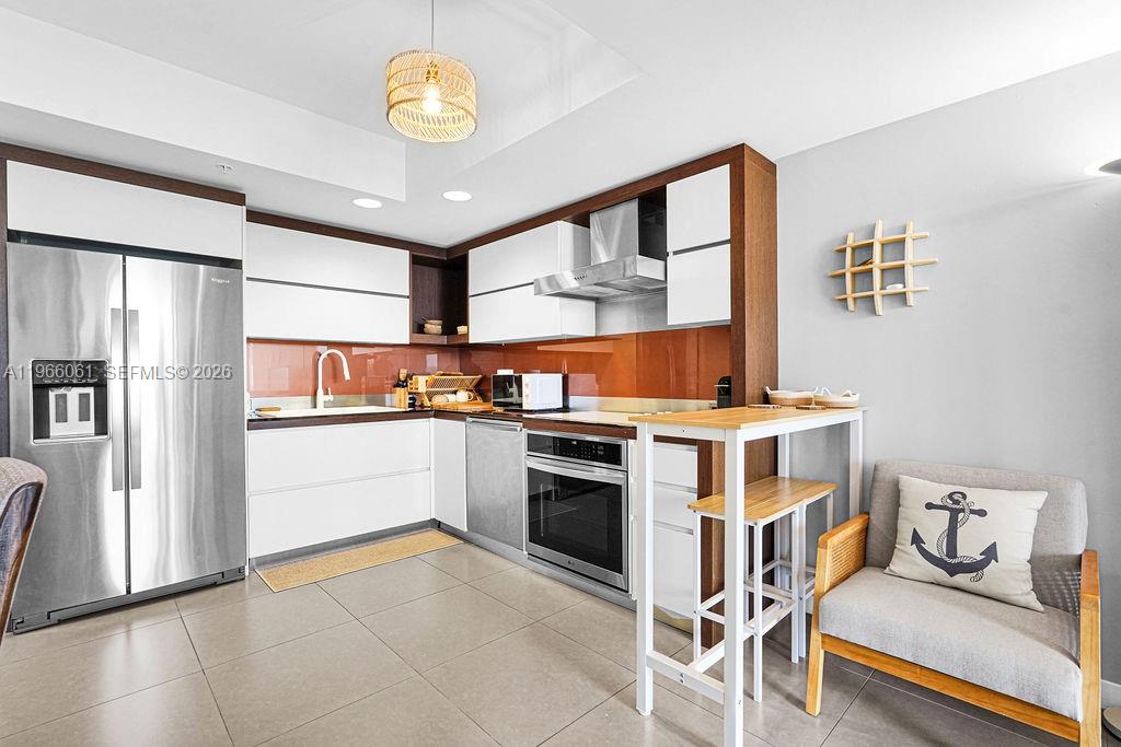 2155 Washington Ct #403, Miami Beach FL 33139