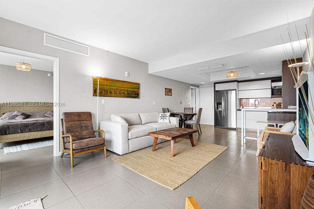 2155 Washington Ct #403, Miami Beach FL 33139