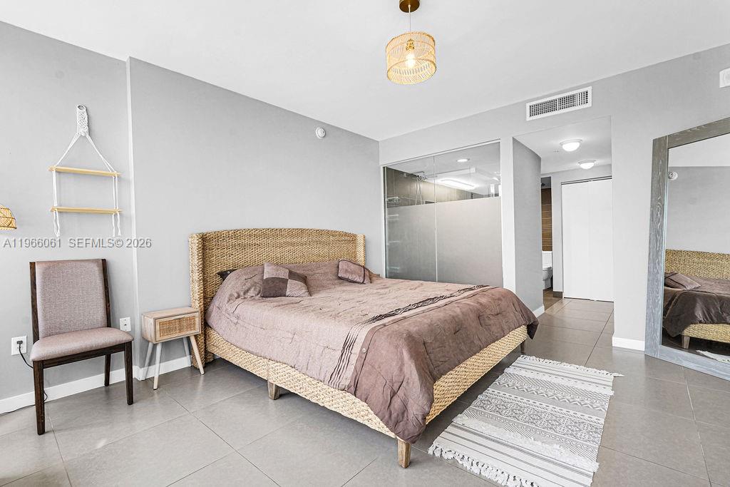 2155 Washington Ct #403, Miami Beach FL 33139