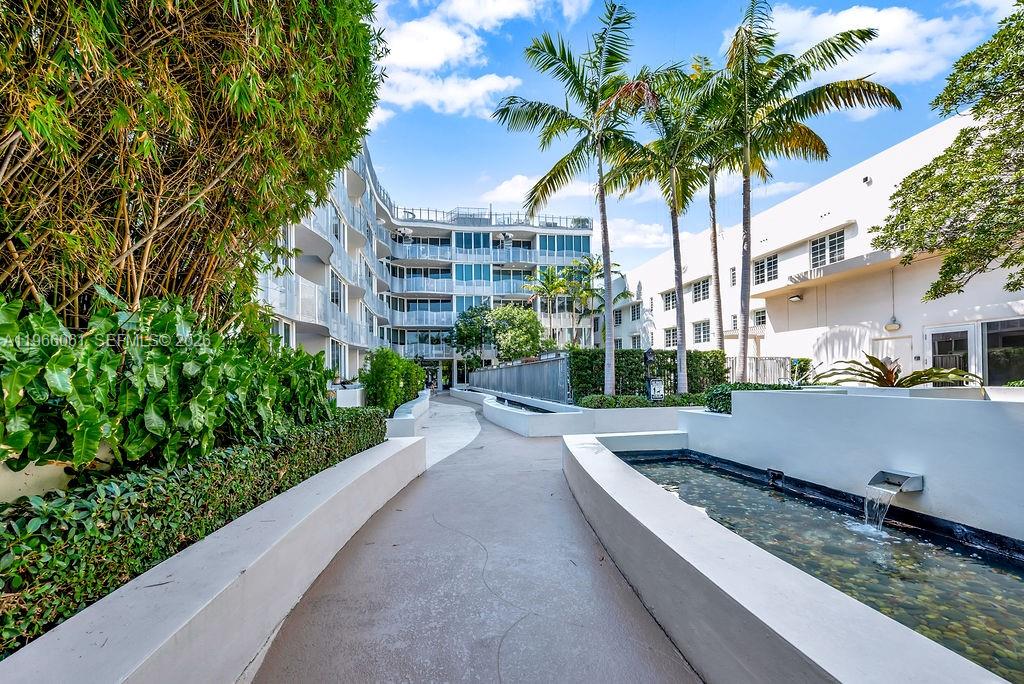 2155 Washington Ct #403, Miami Beach FL 33139