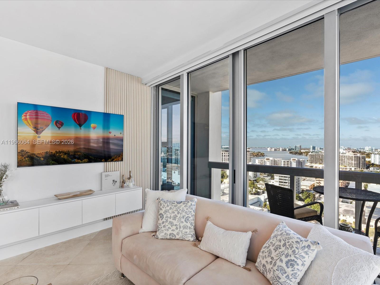 6899 Collins Ave #1704, Miami Beach FL 33141