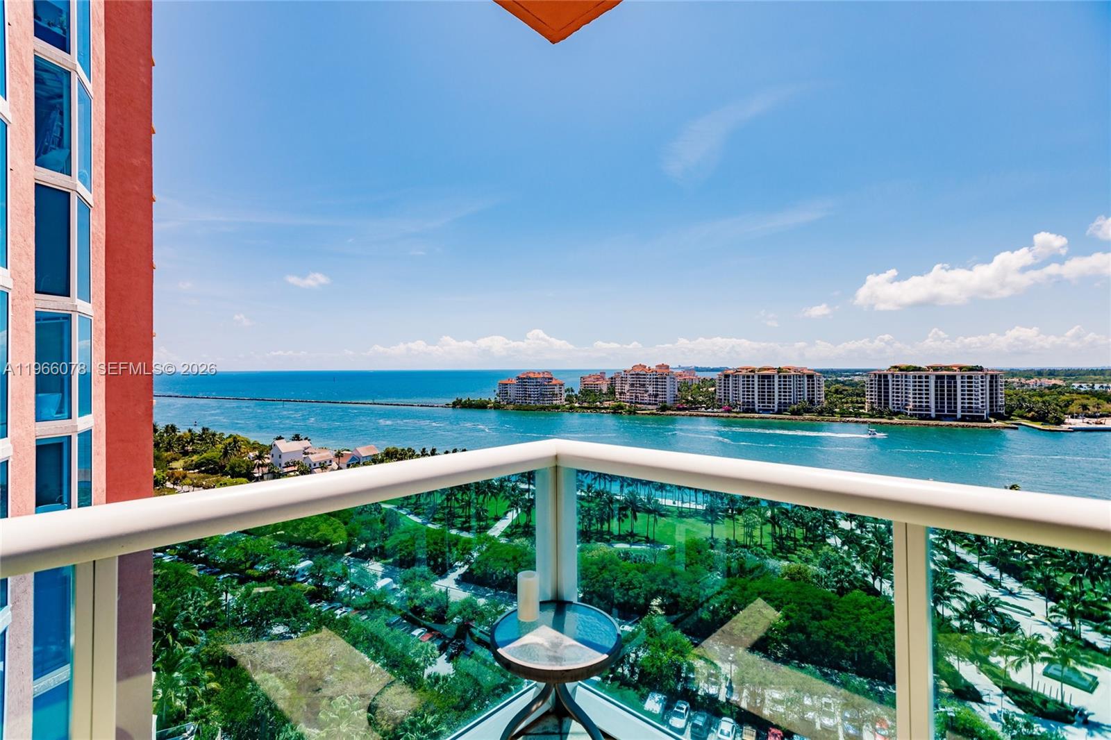 300 S Pointe Dr #1604, Miami Beach FL 33139